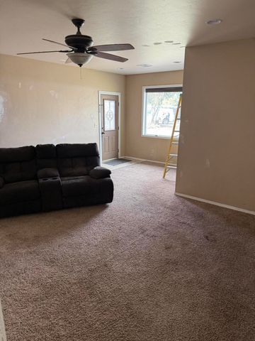 1649 NE Lesley Place, Bend, OR 97701