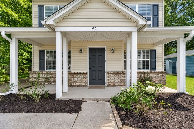42 Woodleaf Court, Charleston, SC 29407