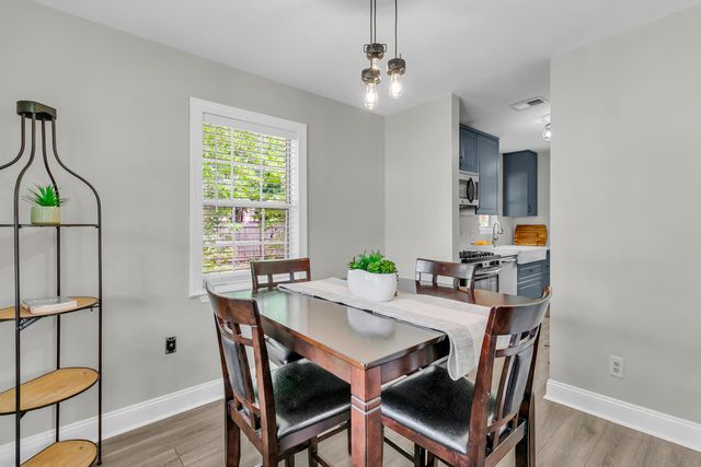 42 Woodleaf Court, Charleston, SC 29407