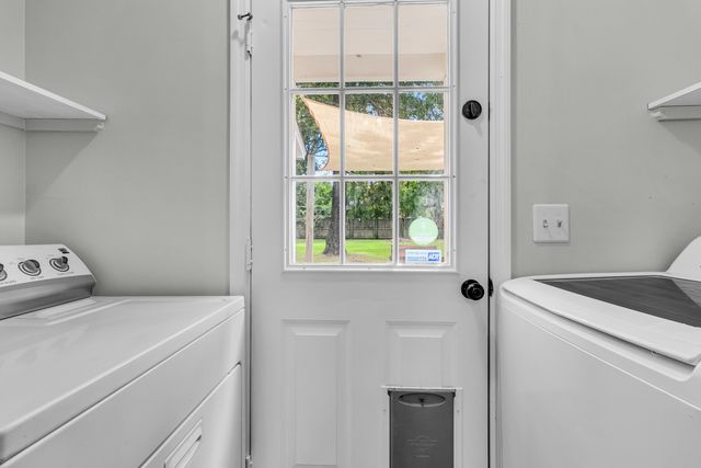 42 Woodleaf Court, Charleston, SC 29407