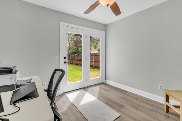 42 Woodleaf Court, Charleston, SC 29407