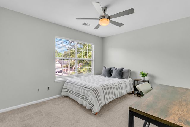 42 Woodleaf Court, Charleston, SC 29407