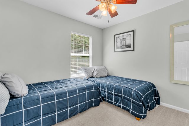 42 Woodleaf Court, Charleston, SC 29407