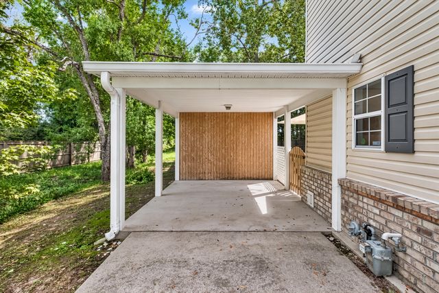 42 Woodleaf Court, Charleston, SC 29407