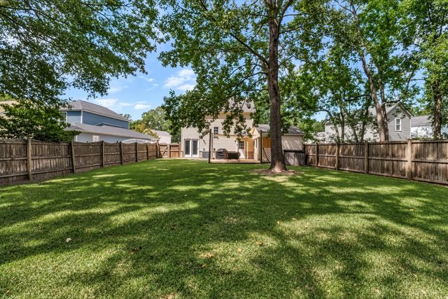 42 Woodleaf Court, Charleston, SC 29407
