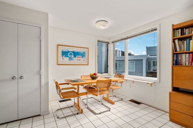 31 Constellation Wharf 31, Boston, MA 02129