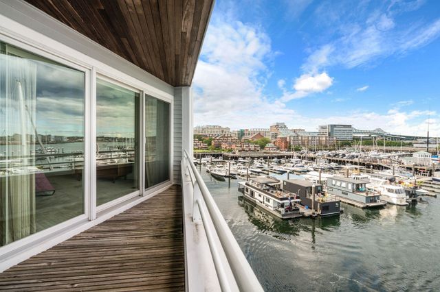 31 Constellation Wharf 31, Boston, MA 02129