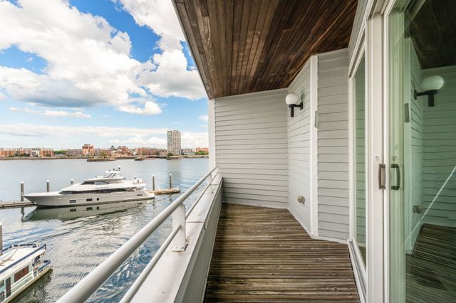 31 Constellation Wharf 31, Boston, MA 02129