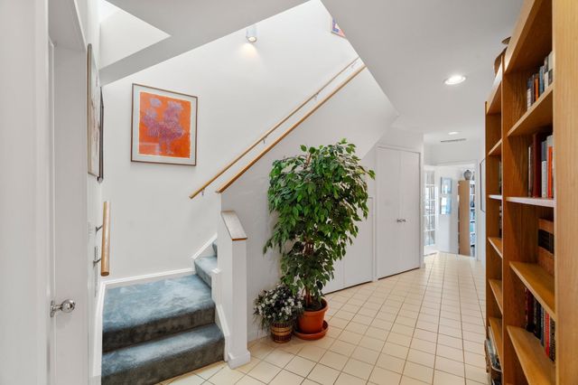 31 Constellation Wharf 31, Boston, MA 02129