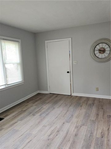 4153 Lindsey Drive, Decatur, GA 30035