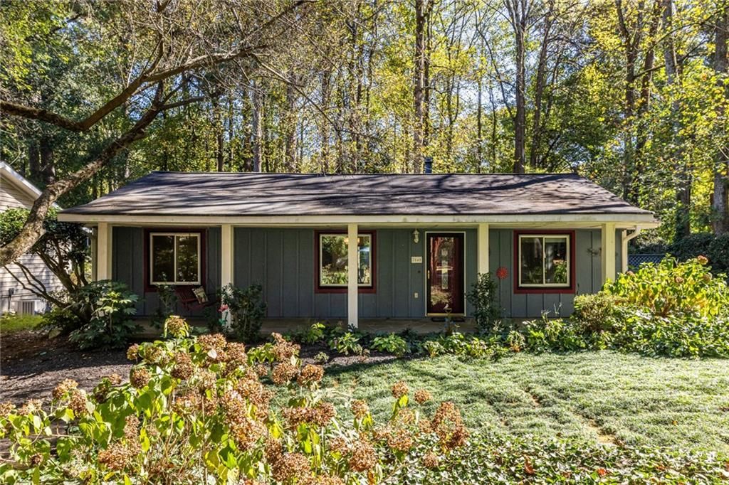 2840 Fantasy Lane, Decatur, GA 30033