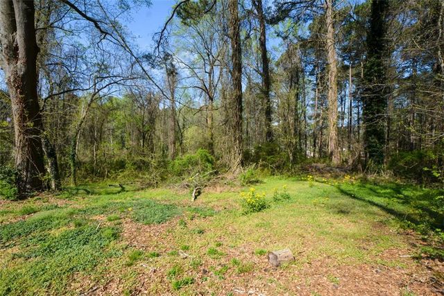 2493 Butner SW, Atlanta, GA 30331