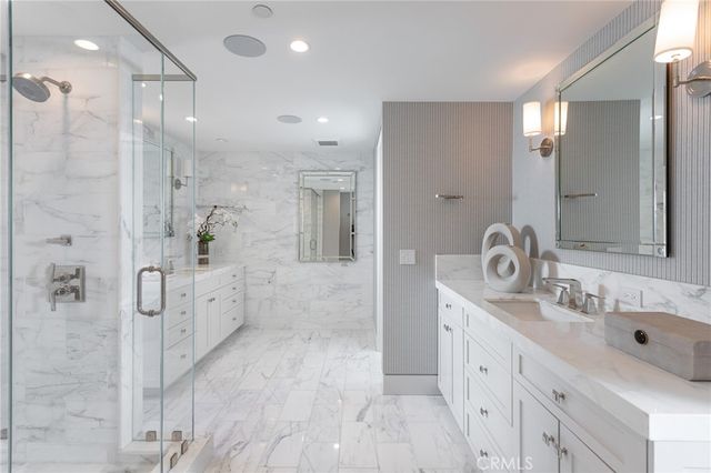 308 Grand Canal, Newport Beach, CA 92662