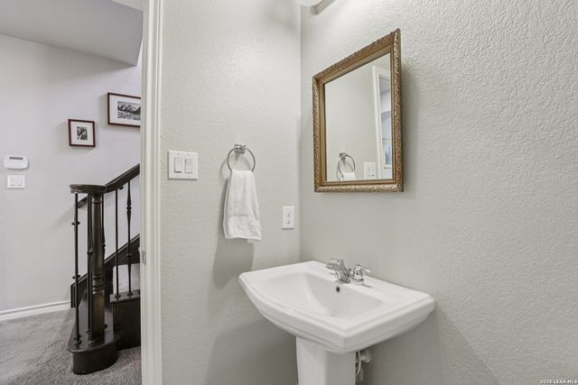 21530 Arroyo Frio, San Antonio, TX 78259