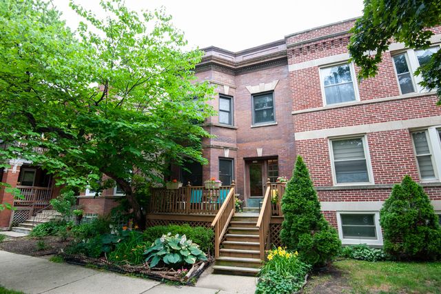 1453 W Thome Avenue 1, Chicago, IL 60660