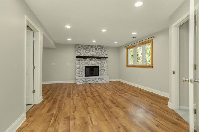 2542 147th Lane NE, Ham Lake, MN 55304