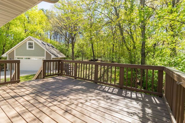 2542 147th Lane NE, Ham Lake, MN 55304