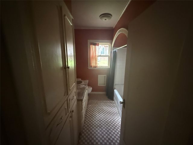 437 Jefferson Street, Pittsburg, TX 75686