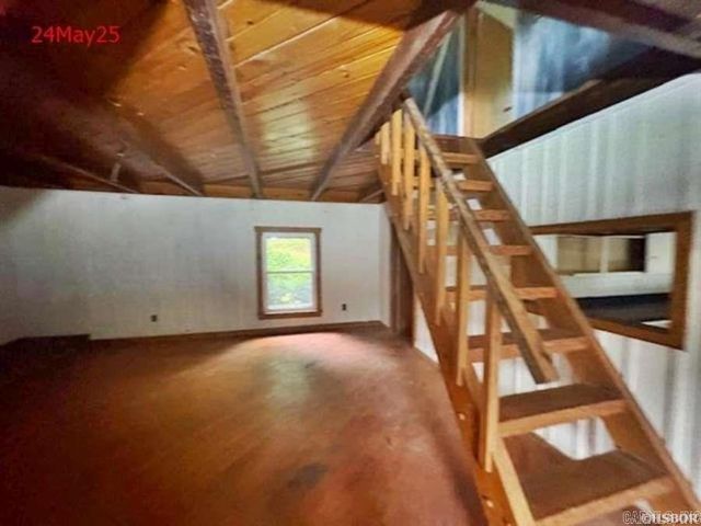 135 Burnett Road, Delight, AR 71940