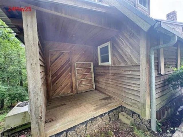 135 Burnett Road, Delight, AR 71940