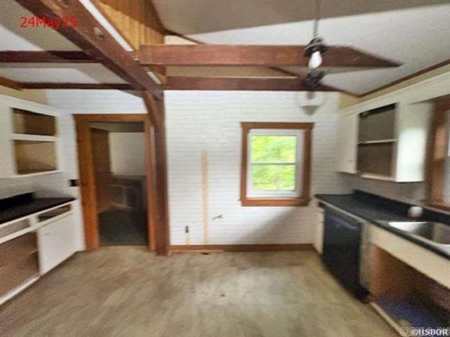 135 Burnett Road, Delight, AR 71940