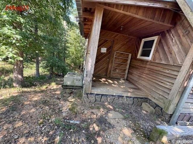 135 Burnett Road, Delight, AR 71940