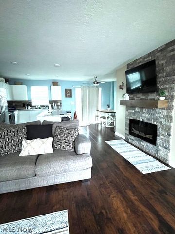 3225 Brentwood Drive, Akron, OH 44312