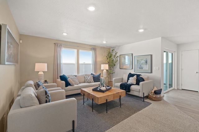 13504 W Crosswinds Ave, Airway Heights, WA 99001