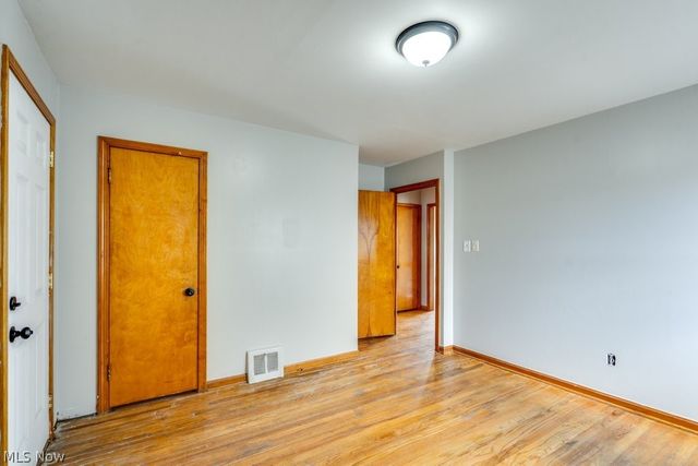 8514 Deerfield Drive, Parma, OH 44129