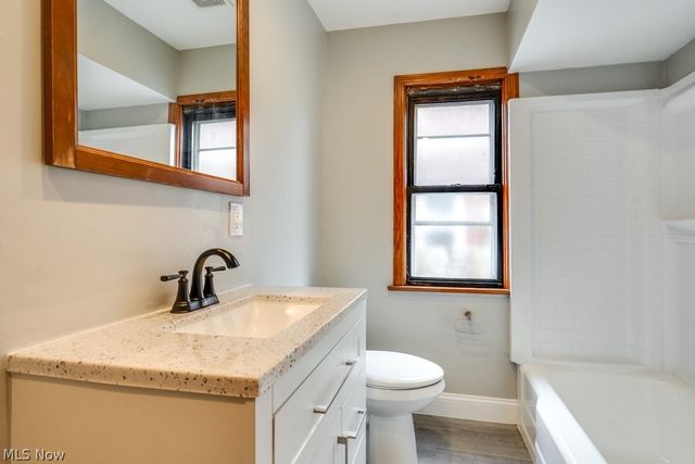 8514 Deerfield Drive, Parma, OH 44129