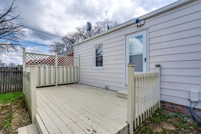 8514 Deerfield Drive, Parma, OH 44129