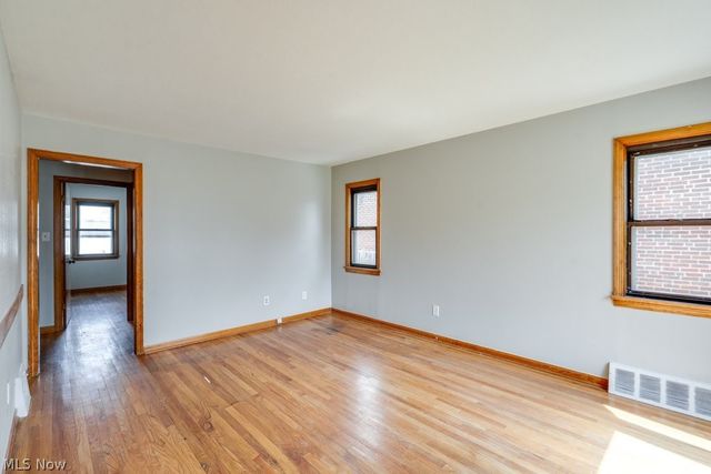 8514 Deerfield Drive, Parma, OH 44129