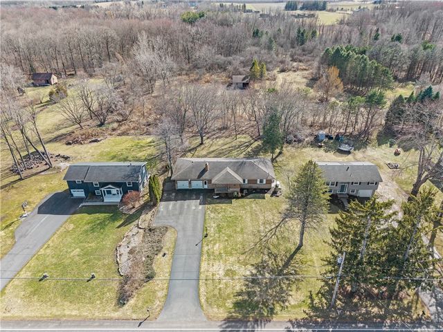 1679 Plank Road, Penfield, NY 14580