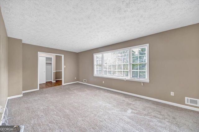 2367 Lake Jodeco Road, Jonesboro, GA 30236