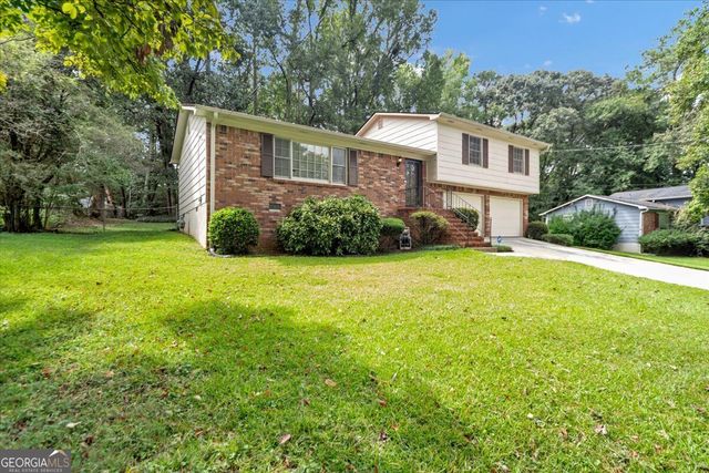 2367 Lake Jodeco Road, Jonesboro, GA 30236