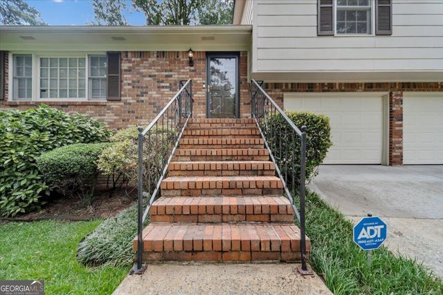 2367 Lake Jodeco Road, Jonesboro, GA 30236