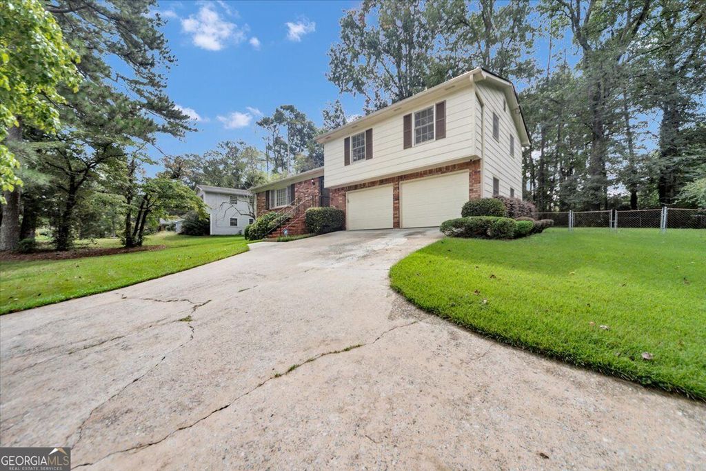 2367 Lake Jodeco Road, Jonesboro, GA 30236 — photo 3