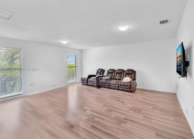 2001 NE 122nd Rd, North Miami, FL 33181