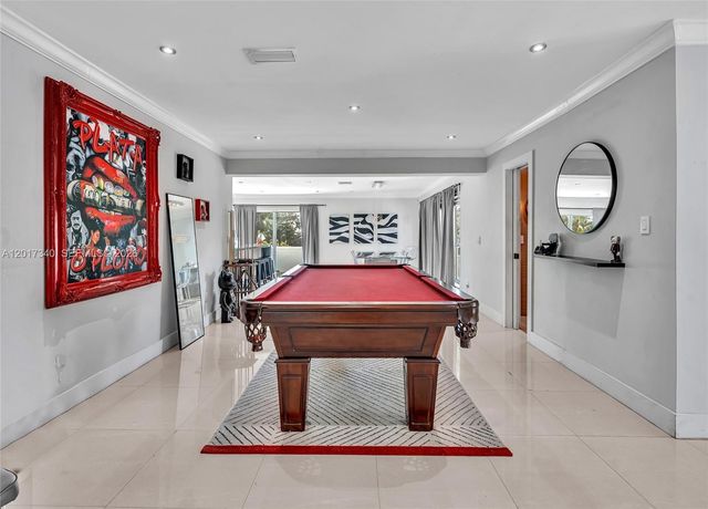 2001 NE 122nd Rd, North Miami, FL 33181