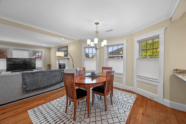 52 Ashland St 52, Medford, MA 02155