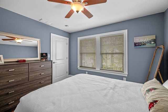 52 Ashland St 52, Medford, MA 02155