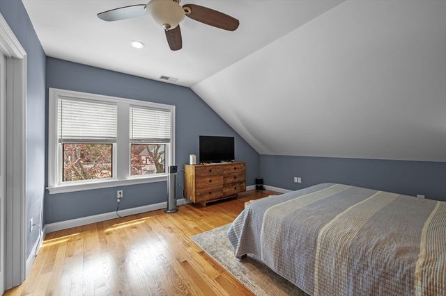 52 Ashland St 52, Medford, MA 02155