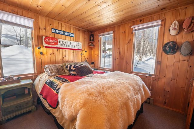 13 Yodeling Lane, Dover, VT 05356