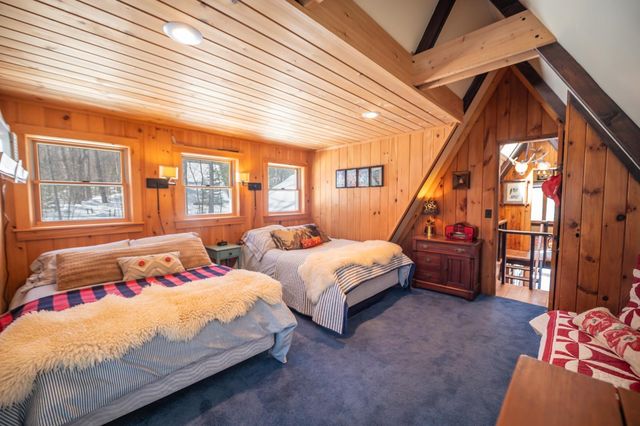 13 Yodeling Lane, Dover, VT 05356