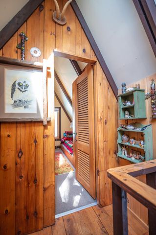 13 Yodeling Lane, Dover, VT 05356