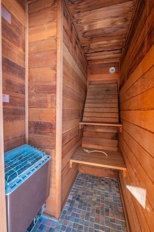 13 Yodeling Lane, Dover, VT 05356