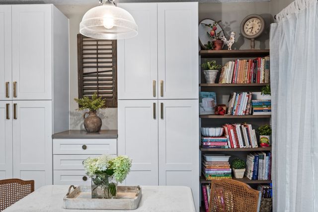 1038 Lexington Farms Dr, Spring Hill, TN 37174