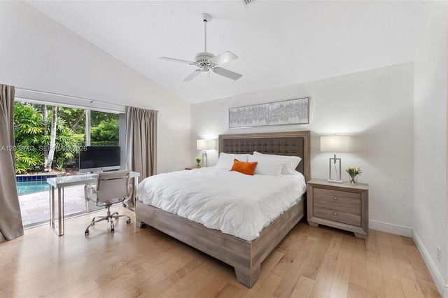 2013 Island Cir, Weston, FL 33326