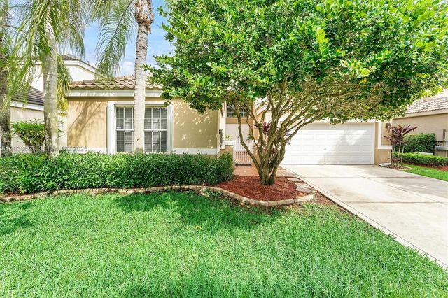 2013 Island Cir, Weston, FL 33326
