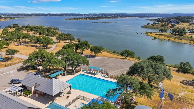 222 Starling Pass, Spring Branch, TX 78070